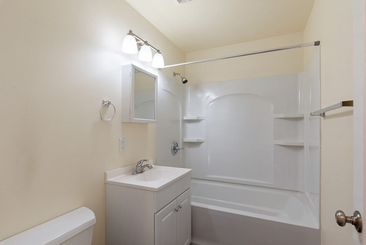 The Washington Manor Apartments - Photo 7 of 7