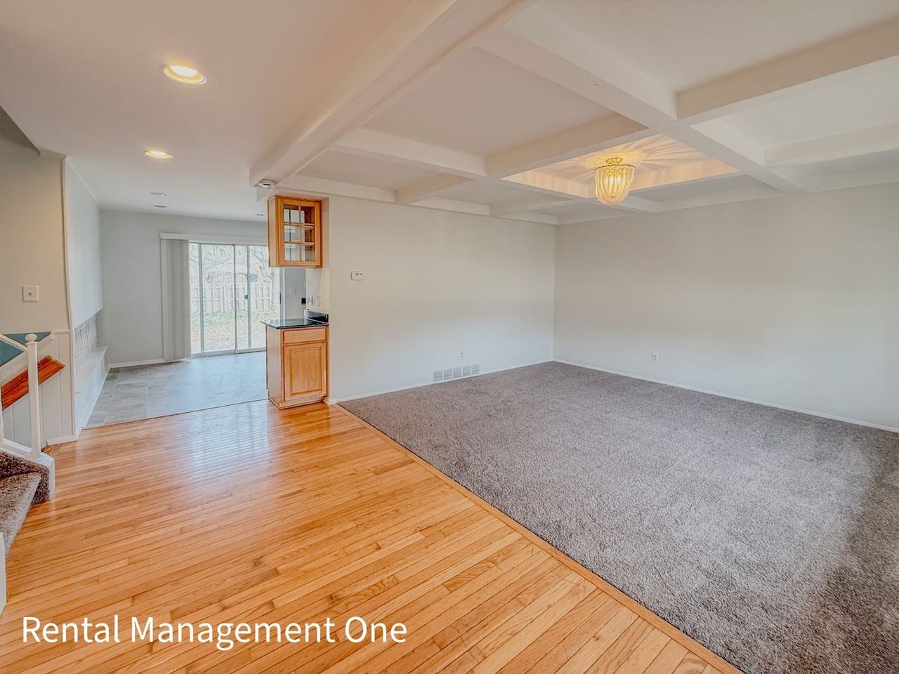 5604 Haymeadow Dr - Photo 2 of 33
