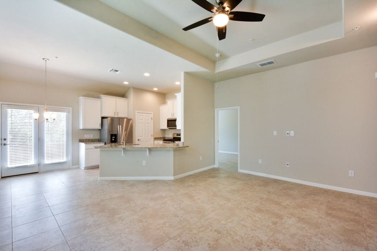 121 Thelonious Dr - Photo 3 of 23