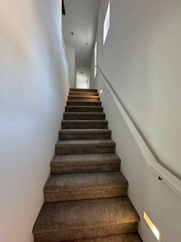 25936 N 22nd Ln - Photo 3 of 28