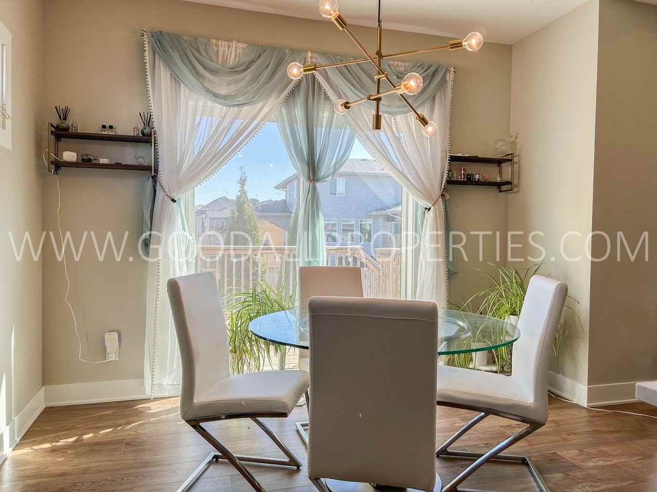 310 Ne Bobcat Dr - Photo 4 of 15