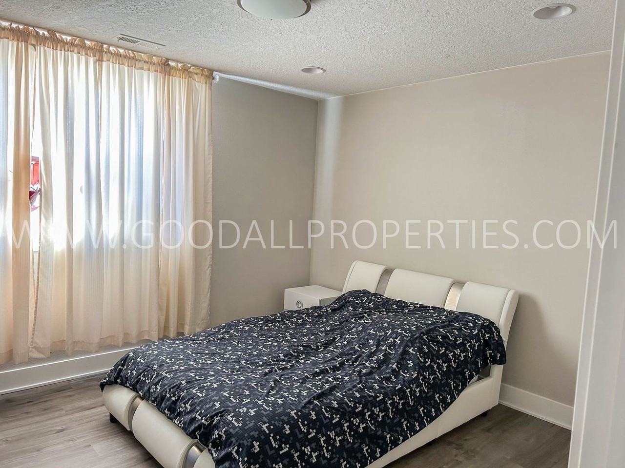 310 Ne Bobcat Dr - Photo 6 of 15