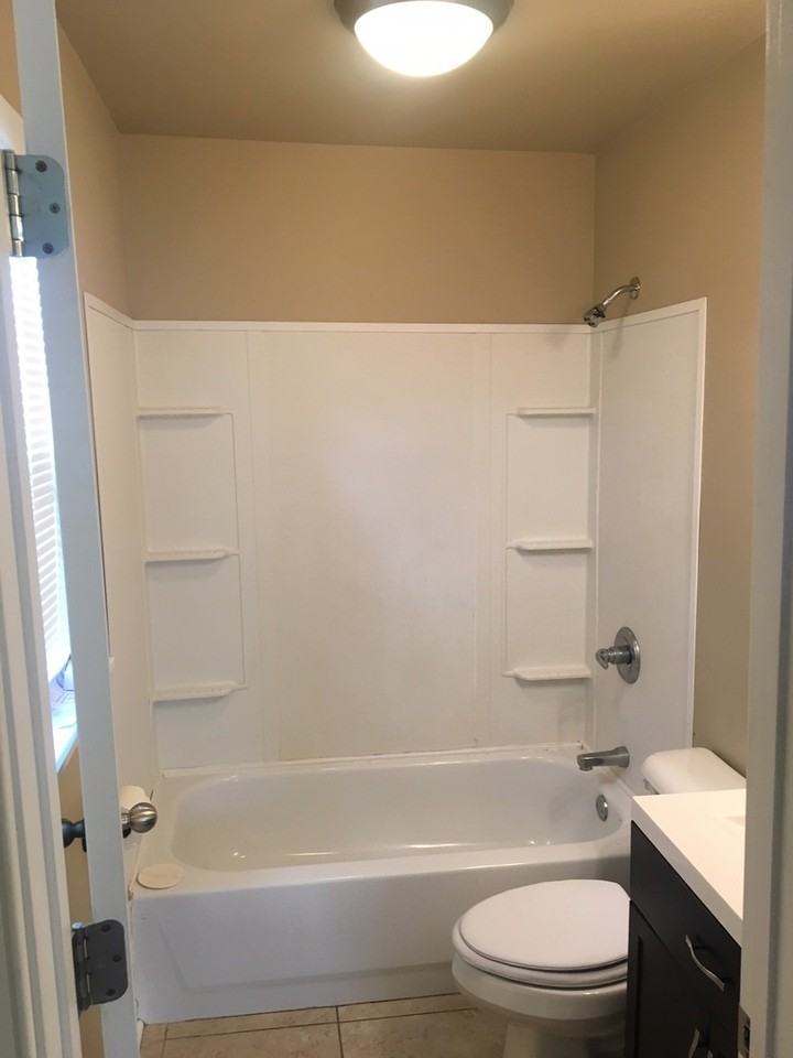 410 E Cherry Ave - Photo 4 of 14