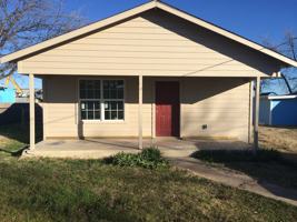 featured image of 910 Lane Ave