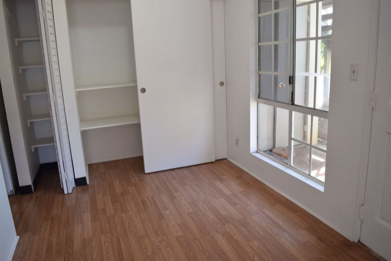 140 Uwapo Rd #47-101 - Photo 4 of 15