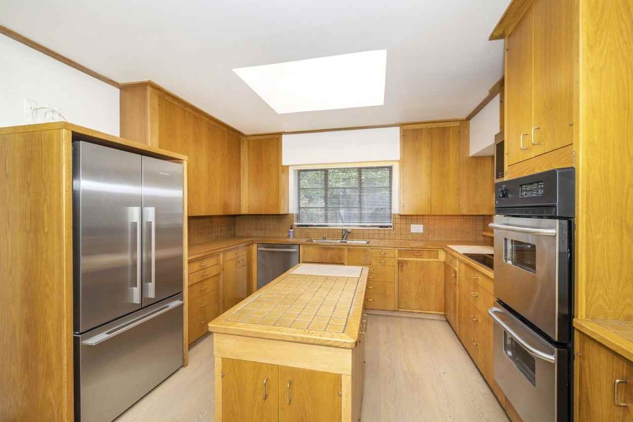 1356 Pitman Ave - Photo 7 of 19