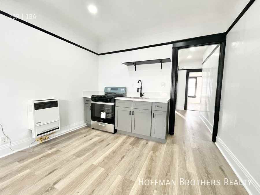 1333 1/4 2nd Ave #A - Photo 2 of 6