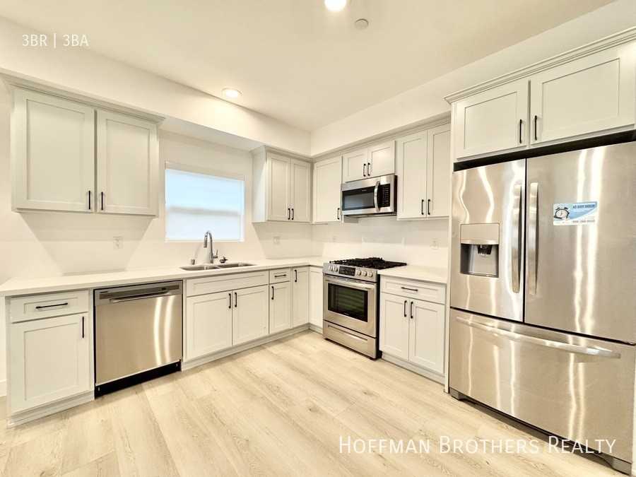 14250 1/2 Roscoe Blvd #A - Photo 3 of 16