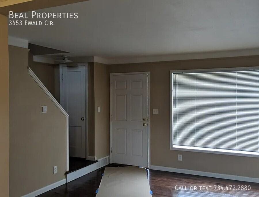 3453 Ewald Cir - Photo 3 of 17