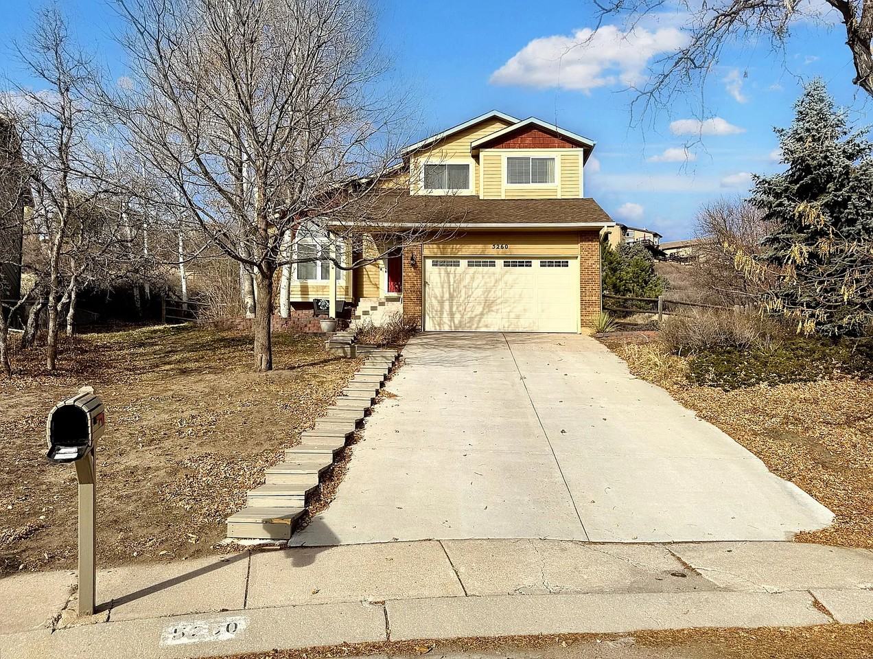 5260 Farm Ridge Place - Photo 2 of 30