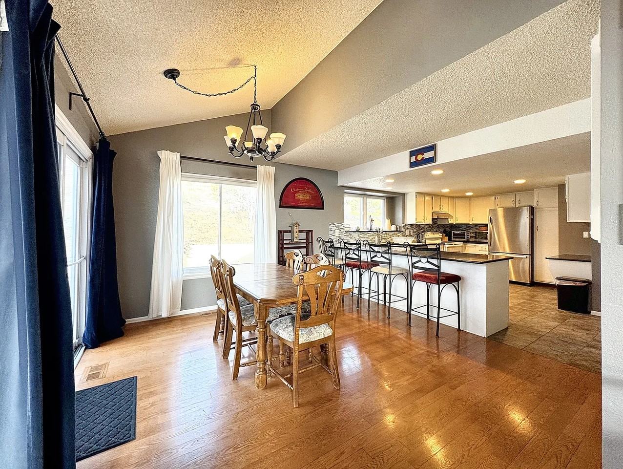 5260 Farm Ridge Place - Photo 7 of 30