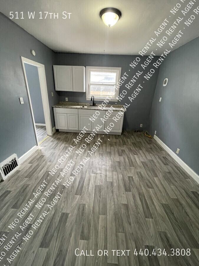 511 W 17th St - Photo 2 of 8