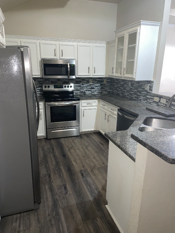 4507 Mildred Ave - Photo 7 of 22