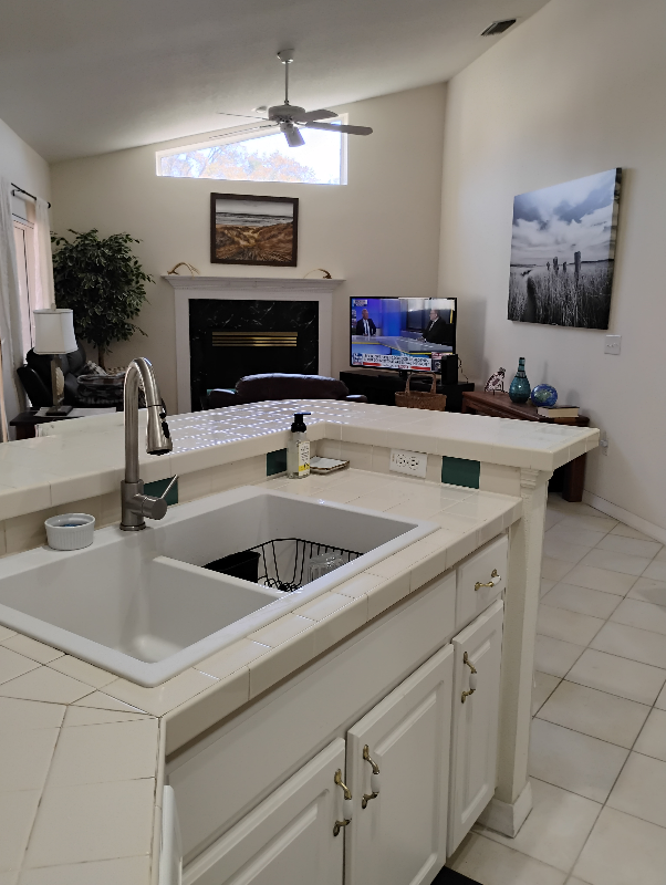 606 Seaside Dr - Photo 7 of 29