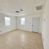 8724 Forshey St #1B - Photo 1 of 1