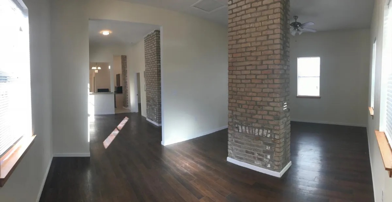 2721 2nd St - Photo 2 of 10