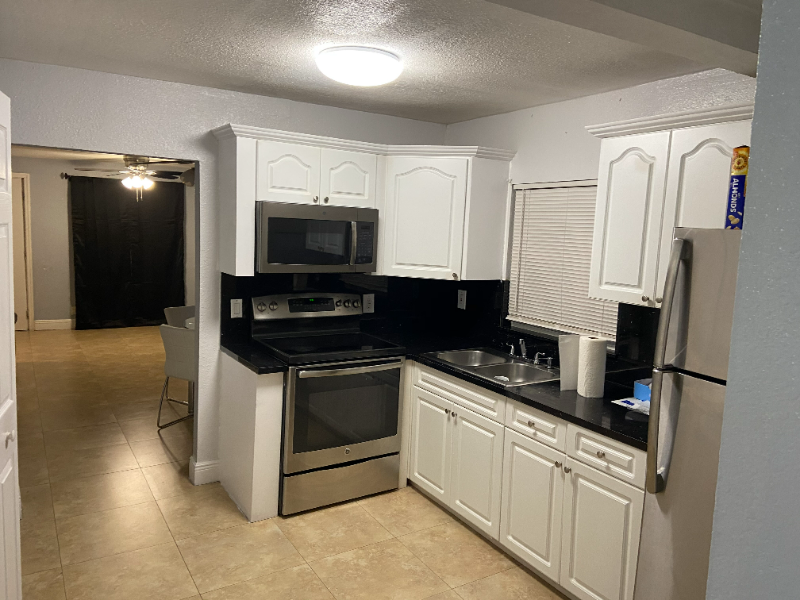 2345 Nw 81st St - Photo 3 of 16