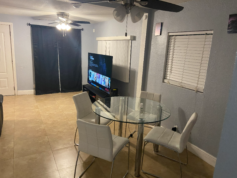 2345 Nw 81st St - Photo 4 of 16