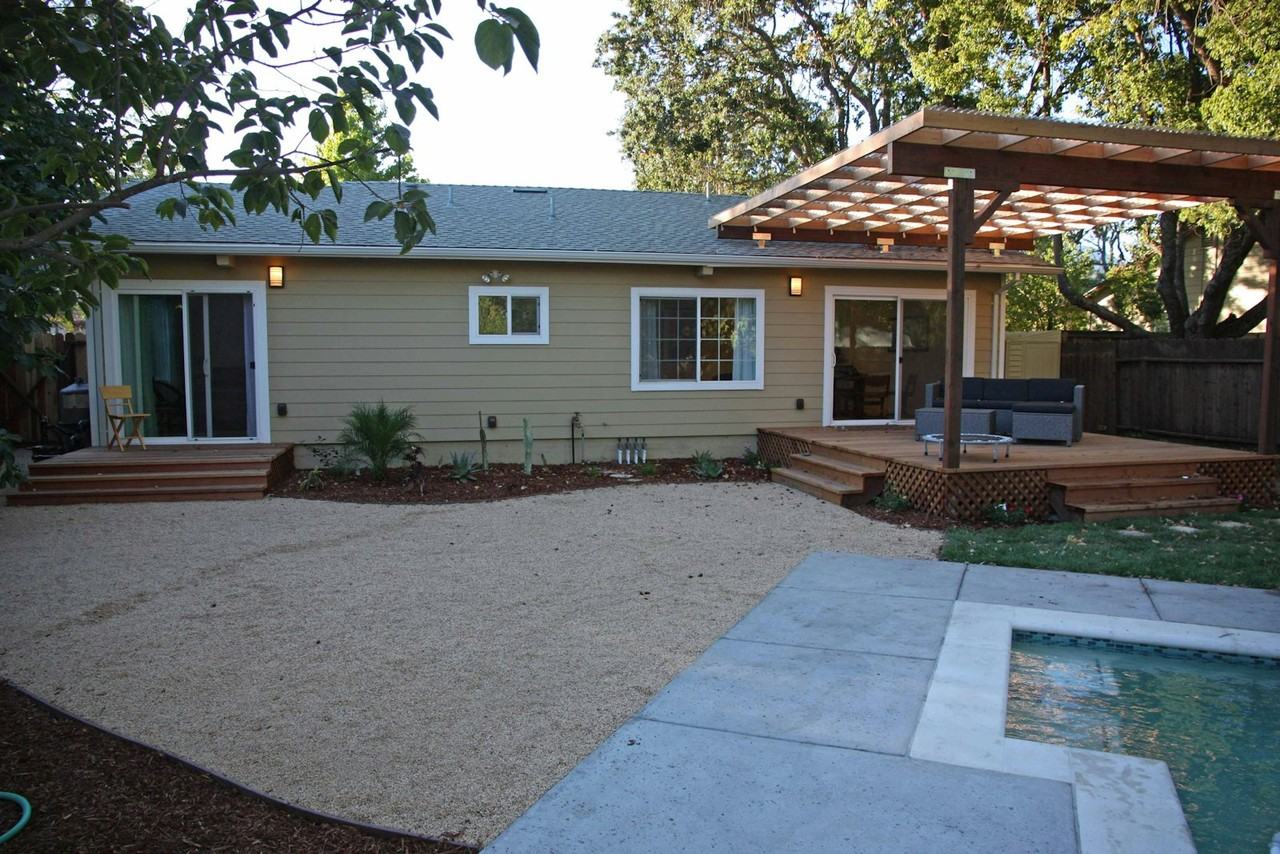 1854 Lake Street - Photo 2 of 31