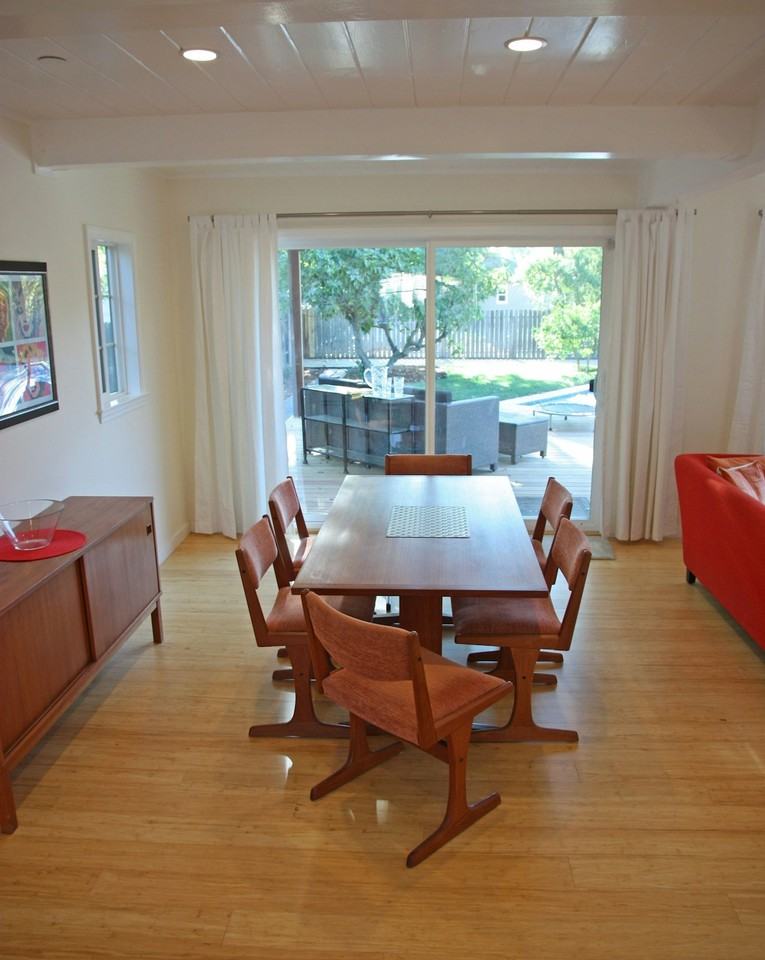 1854 Lake Street - Photo 4 of 31