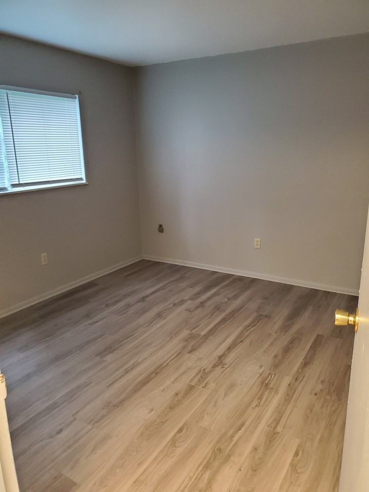 101 McLane Avenue - Photo 2 of 25