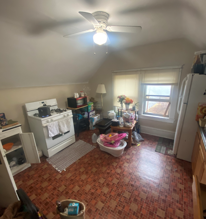 145 Lorentz Street - Photo 6 of 46