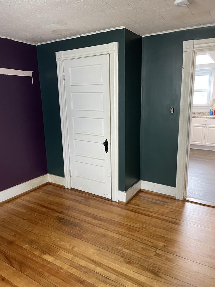 4-12 Holt Street - Photo 3 of 10