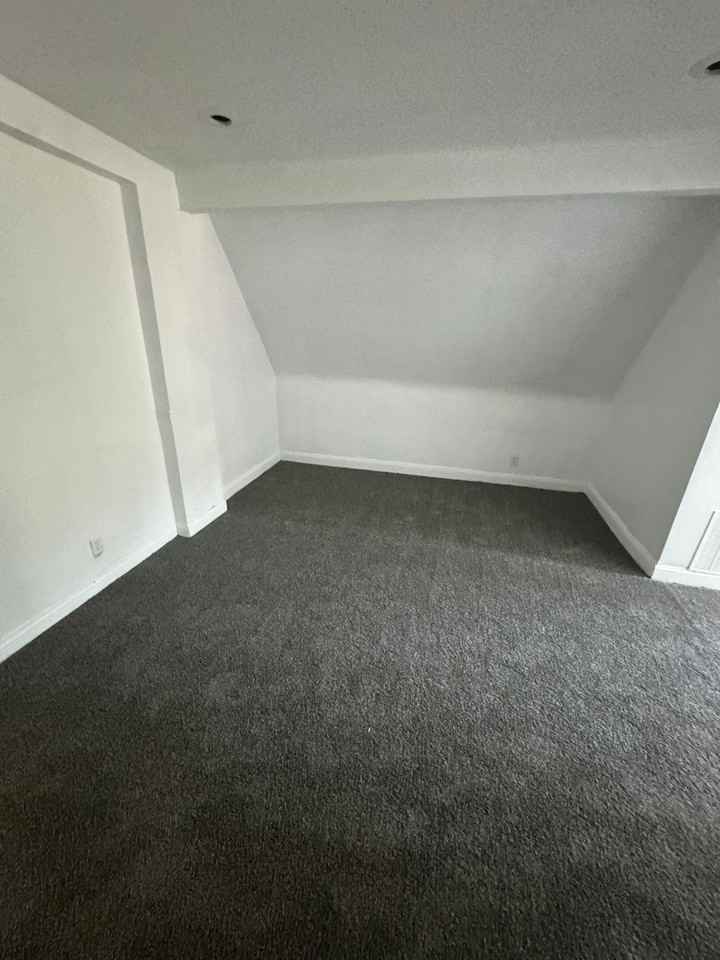 3716 Beatrice Drive - Photo 3 of 11