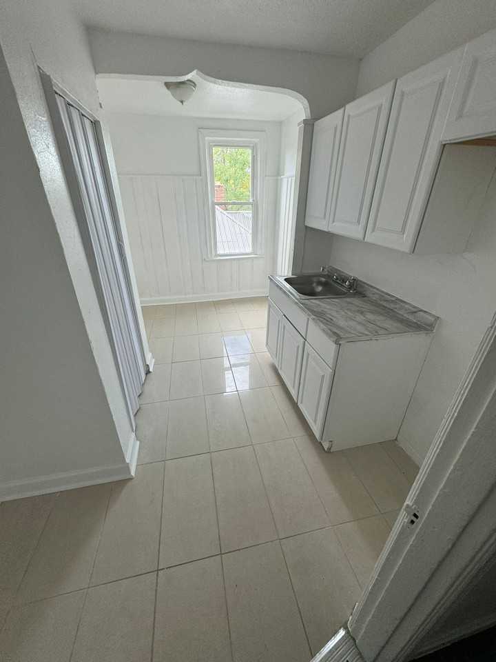 3716 Beatrice Drive - Photo 6 of 11