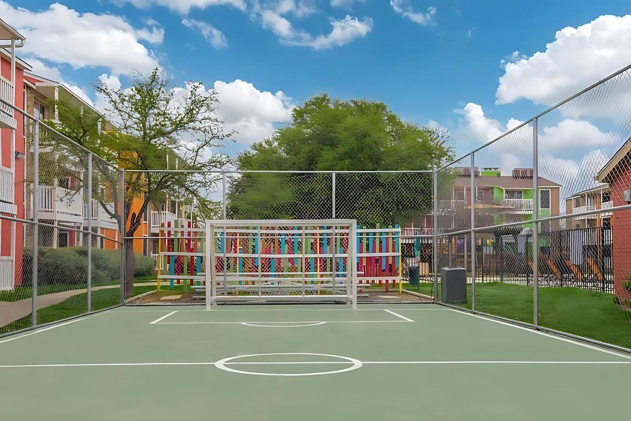 Mireya Apartment Homes - Photo 2 of 28