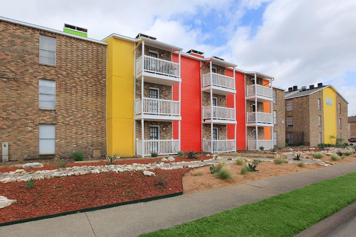 Mireya Apartment Homes - Photo 3 of 28