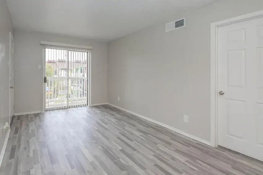 Mireya Apartment Homes - Photo 7 of 28