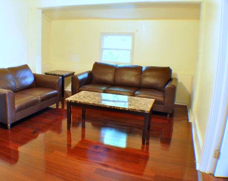 1920 East Genesee St - Photo 4 of 22