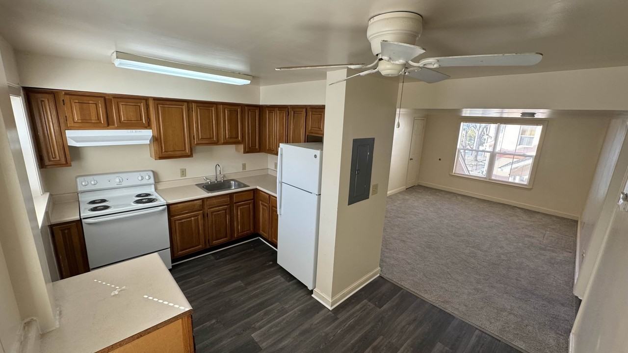 Skyline Vista - Photo 7 of 46