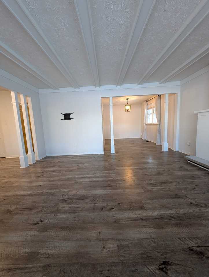 301 St Lawrence St #1 - Photo 5 of 15