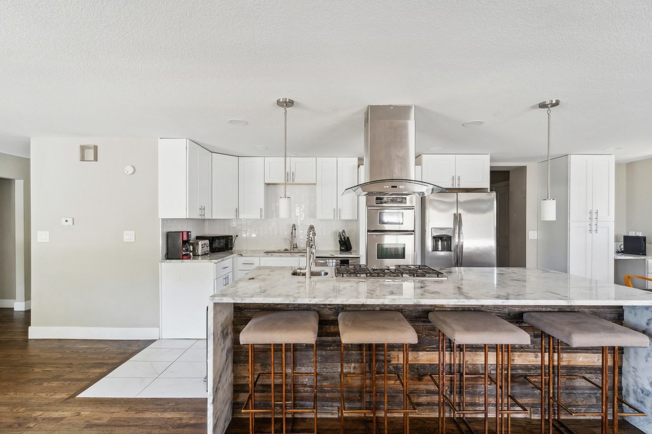 W 63rd Ave - Photo 3 of 10