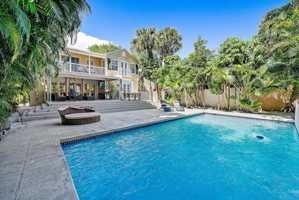 featured image of 4110 Washington Rd