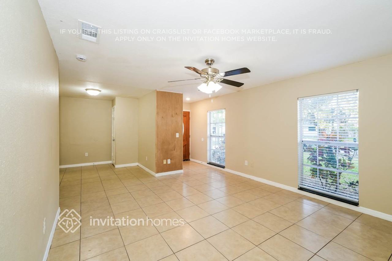 2925 E 148th Ave - Photo 4 of 17