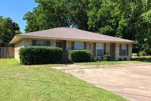 3615B Comanche St - Photo 1 of 1