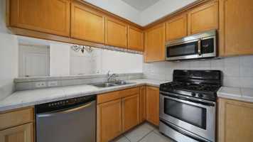 featured image of 3328 Oakhurst Ave