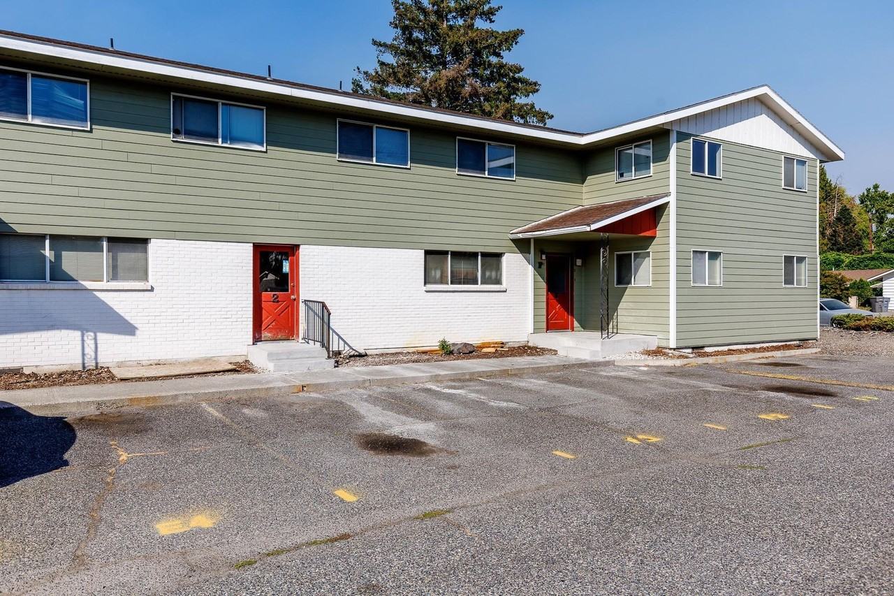 Kathy Ann Apartments - Photo 4 of 11