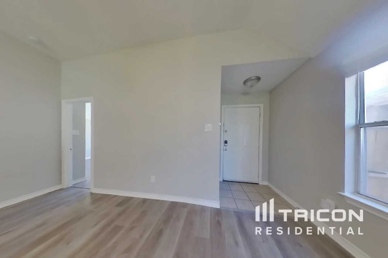 3709 3709 Pueblo Street Dallas TX - Photo 2 of 16