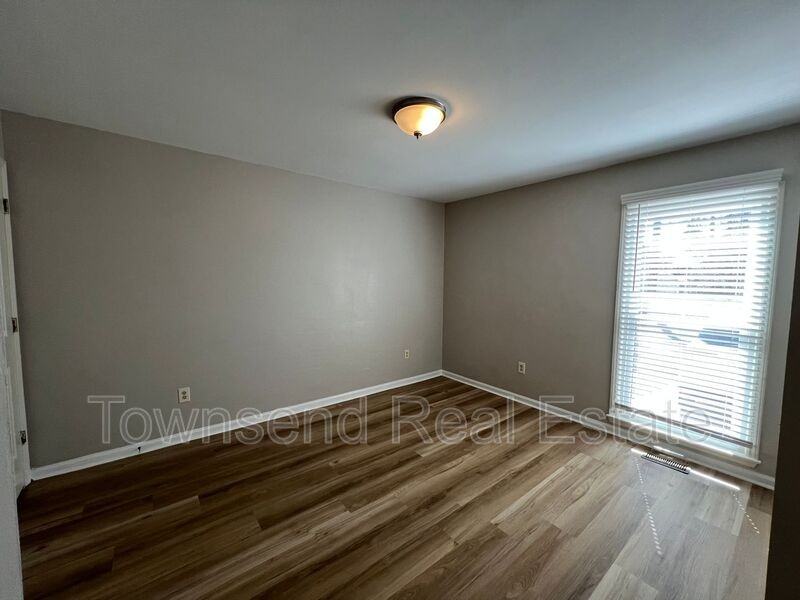 5606 Bimini Pl - Photo 5 of 16