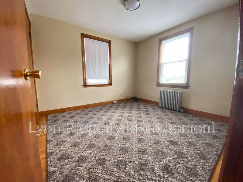 5 Norris Ave #8 - Photo 5 of 8