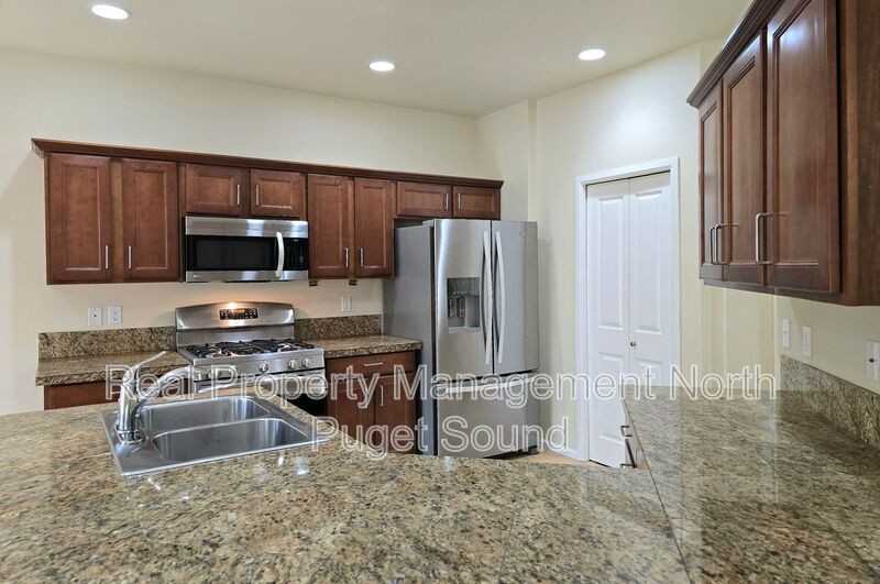 7620 13th St Se - Photo 7 of 27