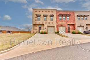463 S Fretz Ave - Photo 1 of 1