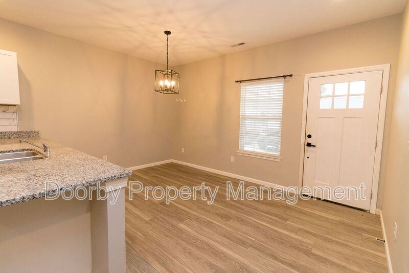 18 Michigan Ln #3 - Photo 4 of 35