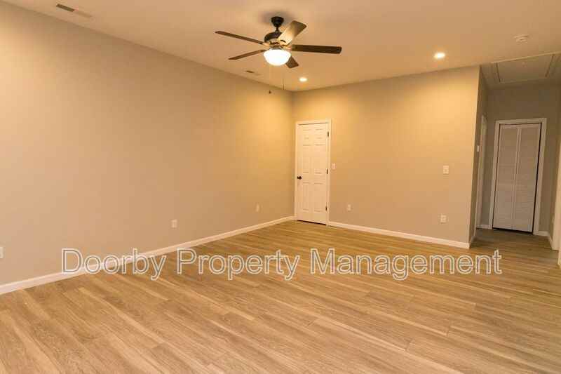 18 Michigan Ln #3 - Photo 5 of 35