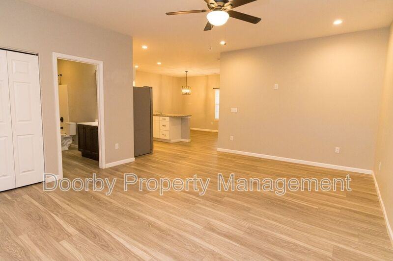 18 Michigan Ln #3 - Photo 6 of 35