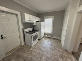 featured image of 206 S Park St